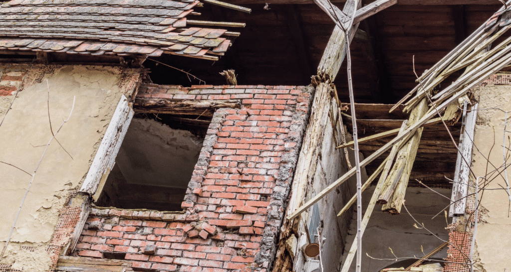 Storm Damage Restoration Services in Centerville